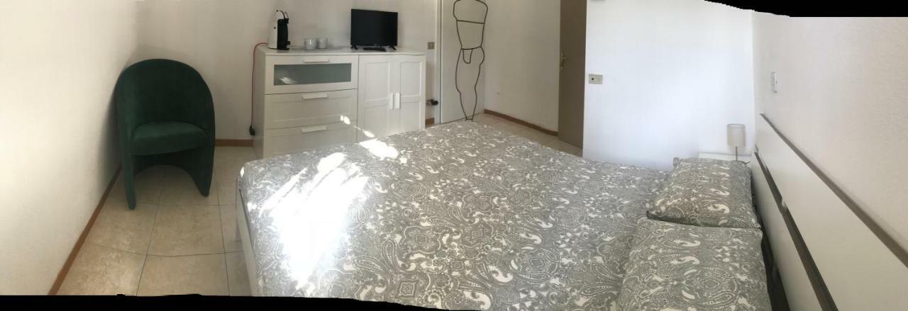 Gli Oleandri Hotel Белано Екстериор снимка